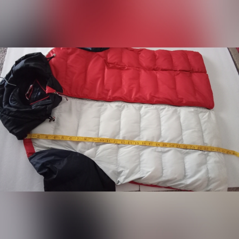 Tommy Hilfiger Women's Red, White, and Black Ski Jacket - Picture 11 of 16